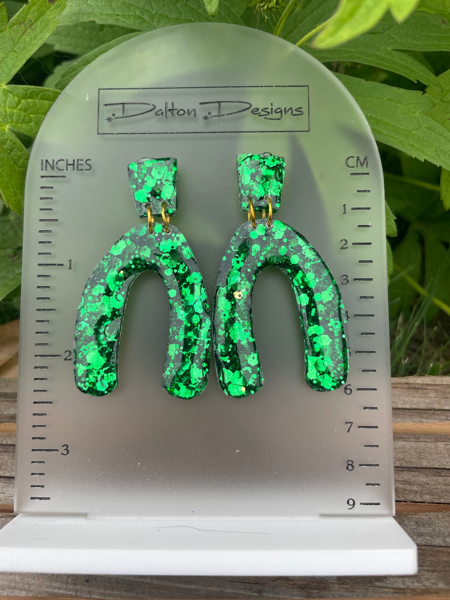 Green Glitter Modern Horseshoe