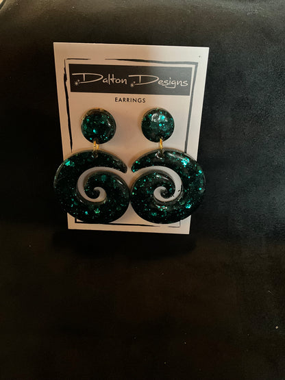 Raven Chunky Glitter Spiral Earrings