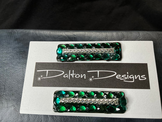 Emerald Green with snake silver center