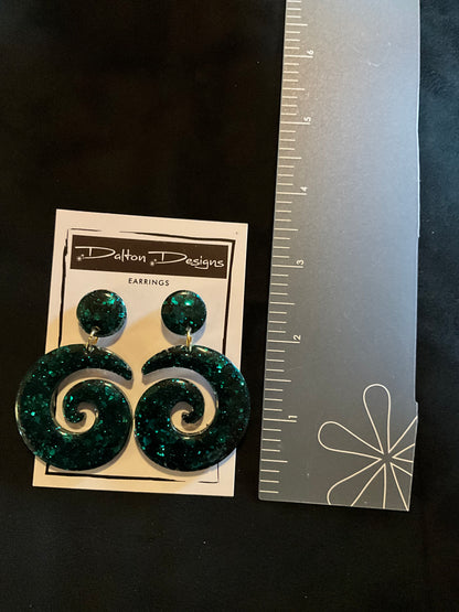 Raven Chunky Glitter Spiral Earrings