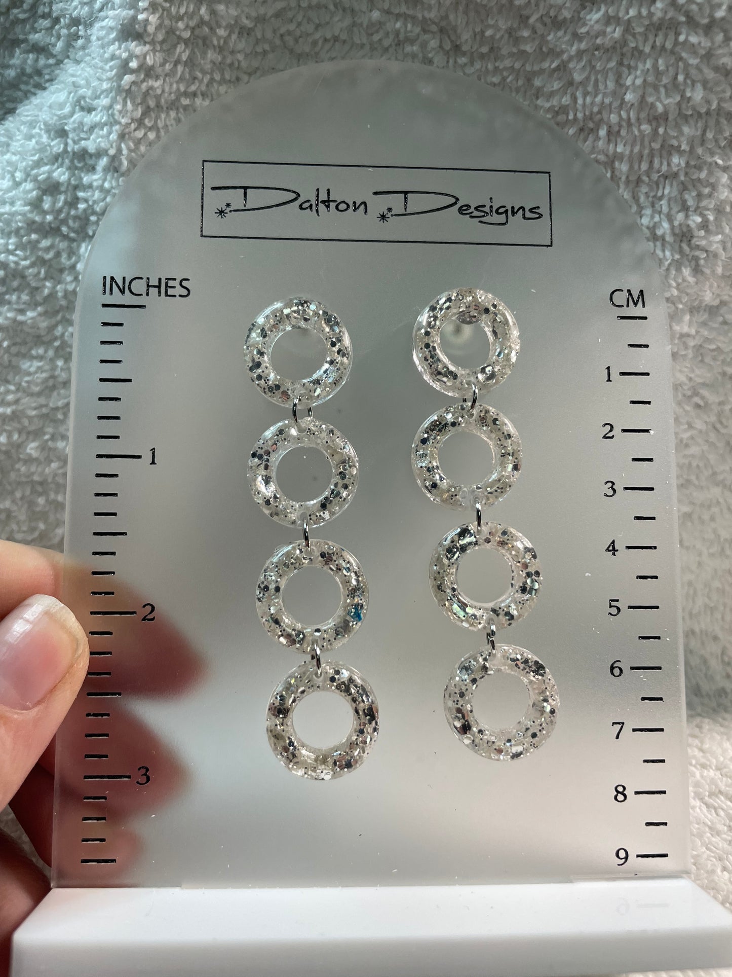 Silver Glitter Circle Chain Earring