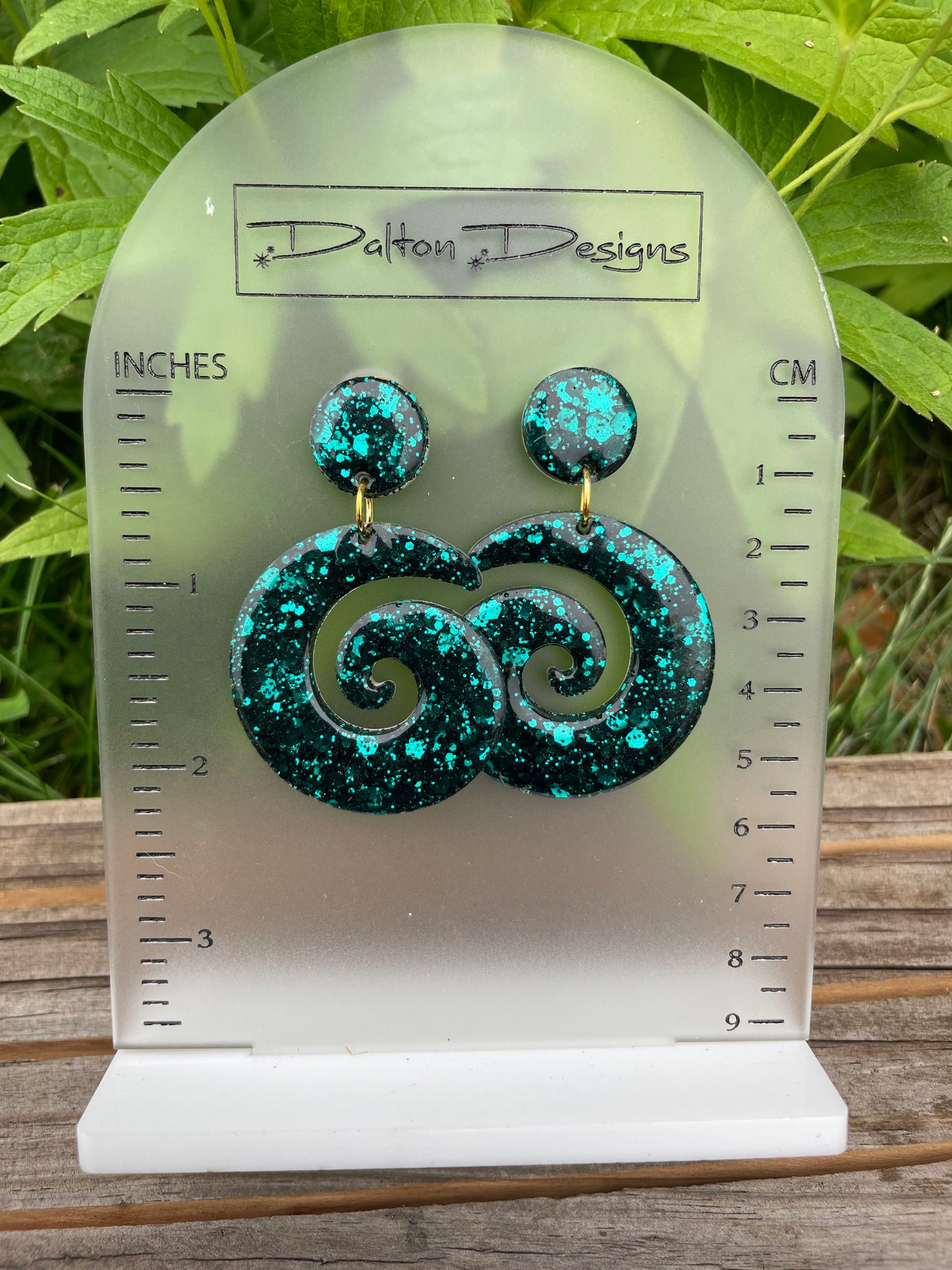 Raven Chunky Glitter Spiral Earrings