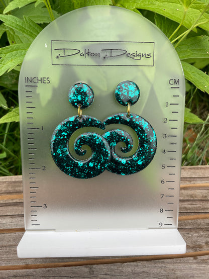 Raven Chunky Glitter Spiral Earrings